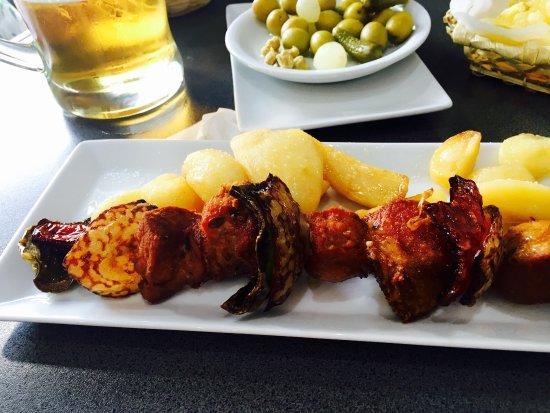 Cervecería 100 Montaditos